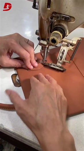 Personalized Leather Handbags from Our Bag Factory