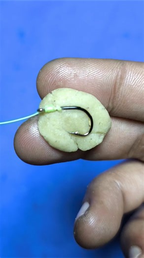 Easy Way to Install Fishing Bait #shorts #fishing