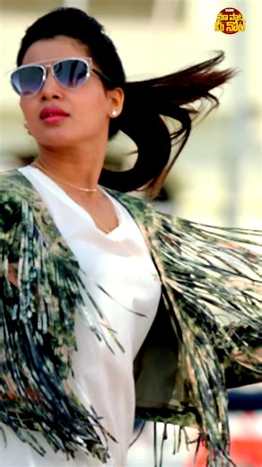 Feel the energy surge as you vibe to the dynamic #Jaaruko song from the movie #SonOfSatyamurthy! 🔊💃🎶 #MaaPaataMeeNota #AlluArjun #Samantha #NithyaMenon #DSP #ShreeMani #Sagar #MMManasi #trendingreel #trendingreelsvideo #telugusongs #telugureels #tollywood #telugucinema #trending #trend #trendingnow #trendingreels #AdityaMusic | Maa Paata Mee Nota