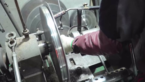 The Soup Container Mass Production Process Unfold