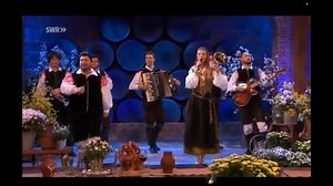 🇸🇮 NOVA SKLADBA 🎶🎤🪗🎺 Za nami je kljub nepričakovanim izzivom lep in uspešen vikend 🙂 ! Nocoj z vami delimo izsek ene od treh točk iz Nemške oddaje "Schlagerspass mit Andy" in vam poleg prilagamo še povezavo za ogled celotne oddaje.📺 Prav tako pa veselo zremo proti naslednjim odrom 😉🪗 🇩🇪 NEUE KOMPOSITION 🎶🎤 🎺 Trotz einiger unerwarteter Herausforderungen liegt ein schönes und erfolgreiches Wochenende hinter uns 🙂! Für alle, die die Sendung "Schlagerspass mit Andy Borg" am vergangen