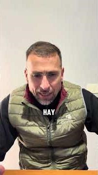 A VECES ME DAN GANAS DE ARRANCARLE LA CABEZA