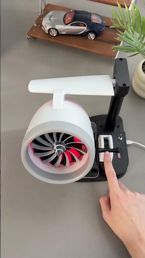 Aircraft engine? Fan? Humidifier?