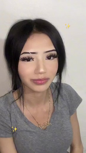 @realcacagirl I LOVE YOU SM LOVE ♥️SHE IS SO PRETTY WITH AND WITHOUT MAKEUP♥️