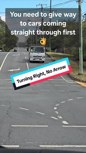 Navigating Traffic Lights: Turning Right without Arrow
