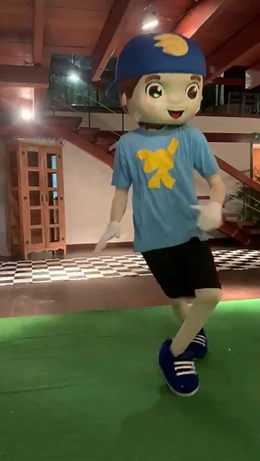 Luccas Neto Nutella Funk Dance Challenge