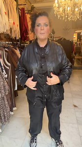 Jasje semri https://www.maxifashion.nl/webshop/nieuw/detail/4095/jacket-semri.html Cargo semri https://www.maxifashion.nl/webshop/nieuw/detail/4094/cargo-semri.html | Maxi fashion