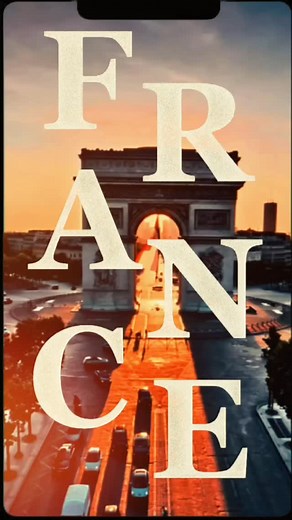La ciudad del amor ❤️ París ganó este nombre por su historia, su arte y su ambiente romántico. Desde los paseos por el río Sena hasta los cafés con encanto y la vista de la Torre Eiffel, la ciudad ha sido escenario de incontables historias de amor. Su arquitectura, su cultura y su elegancia hacen que cada rincón inspire romance. 🇫🇷✨ Porque en París, el amor se siente en el aire. #Paris #CiudadDelAmor #ViajarEsVivir #DestinoSoñado #TurismoParis #Viajeros #AmoViajar #TravelLovers #Wanderlust #Eu