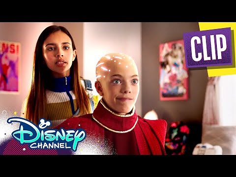 Alien Makeover 👽| Gabby Duran & the Unsittables | Disney Channel
