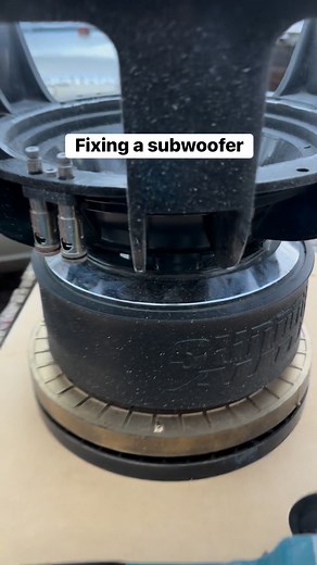 Let’s play some music 🎶 #Caraudio #music #diy #subwoofer | Log Schneider