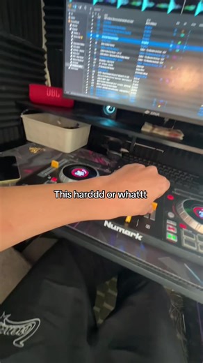 Experience the Hottest Bassline Beats