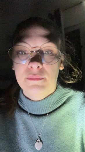 Habt ihr Strom? Die ihr ist weit und breit kein Licht mehr | Jenny Raps