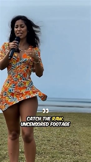 LIVE ON AIR AND THE WIND BETRAYED HER! One strong breeze, one wrong dress… and now she’s trending for all the wrong reasons. Uncut footage’s floating around. 👇🔥 Catch the raw, uncensored footage in the comments. 👇 See less | Scare Prank