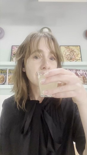 Cider vinegar is touted for everything from weight loss to gut health. Is it the health supplement we should all be taking? Our Health Editor reveals all… Find the recipe by searching 'Lentil and tomato salad' on our website (we used roasted peppers from a jar as tomatoes weren't in season), and click the link below for more about the Apple Cider Vinegar Diet: https://bit.ly/42MRT0V And please tell us your tasty ways to drink ACV! | Good Food