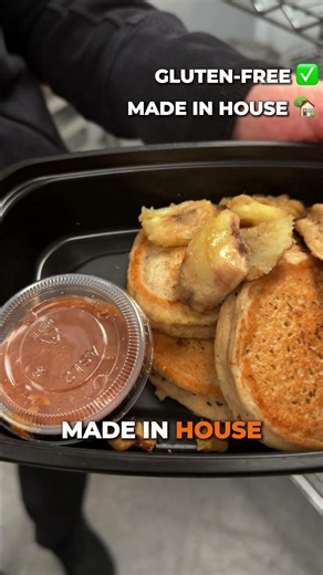 Gluten-Free Protein Pancakes Under 500 Calories