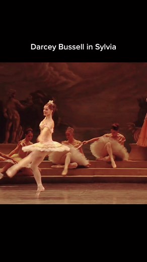 Darcey is a former prima ballerina of the Royal Ballet who retired from ballet in 2007. This is a performance from 2005! #darceybussell #sylvia #ballet #ballerina #primaballerina #royalballet #balletvideos
