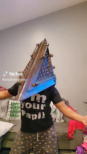 Pyramid Head Cosplay Build Tutorial