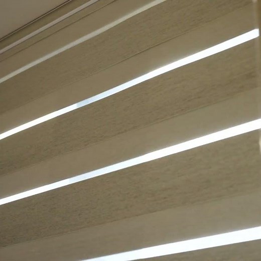 Effortless Hands-Free Control | Day and Night Blinds