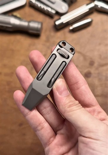 #edcgear #multitool #outdoorgear #edctools #titanium