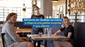 Pour souligner le plaisir de manger des produits d’ici dans les restos d’ici, «Aliments du Québec au menu» a réservé une petite surprise aux clients.👀 Revenez bientôt pour voir la suite! Découvrez les restaurants du programme Aliments du Québec au menu: http://bit.ly/RestaurantsQuebecAuMenu | Aliments du Québec