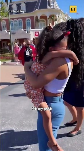 Halle Bailey Meets A Young Little Mermaid Fan 🤗 #shorts