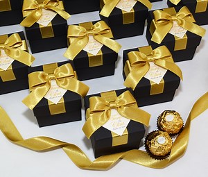 Black & Gold Wedding Favor Gift Box With Satin Ribbon, Bow and Your Names, Unique Personalized Gatsby Style Wedding Bonbonniere for Guests - Etsy