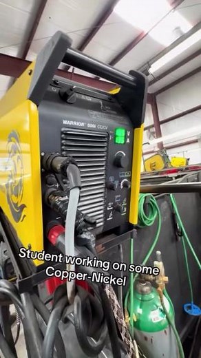One of @PrecisionWeldingAcademy students welding copper-nickel with the Warrior 500i CC/CV 💥 This machine is built to perform with high-duty cycles, making it ideal for heavy industrial work. Whether you're stick, TIG, or MIG welding, its versatility and durability shine on the toughest materials. 💪⚡ | ESAB North America