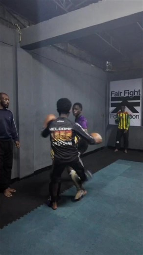 Clean takedown, immediate guard recovery. this is what smart sparring looks like. #Ethiopia #EthiopianTikTok #AddisAbaba #Grappling #BJJ #MMA #Sparring #FYP #CapCut