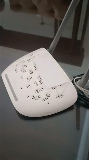 How to Restart Your WiFi Router #shorts