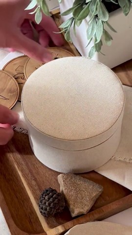 Handmade Fabric Keepsake Box With Modern Floral Wooden Topper – Classic Neutral Beige Gift or Decor Box for Jewelry & Keepsakes - Etsy