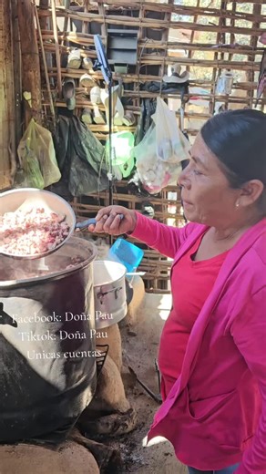 Receta de Pozole Verde y Maíz Negro