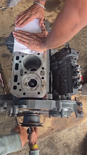 contrôle de compression #pistons #automobile #moteur #moteurdiesel #compression