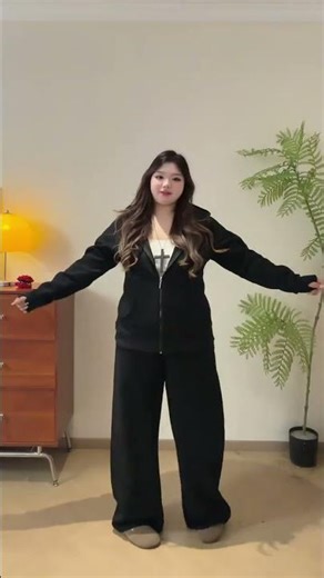 Flatter Your Curves - Plus Size Dress Showstopper