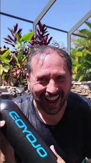 GOYOJO 1L MINI SCUBA TANK WITH MASK Review | UNDERWATER FUN | Reviews Unscripted