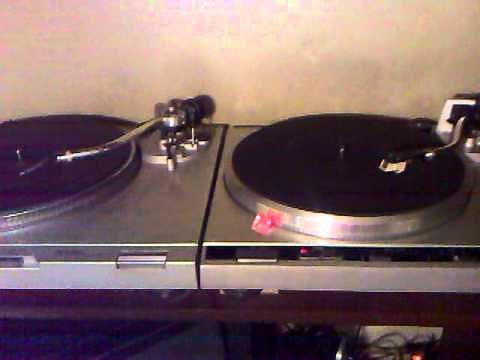 Technics SL-Q3 vs. Technics SL-D3
