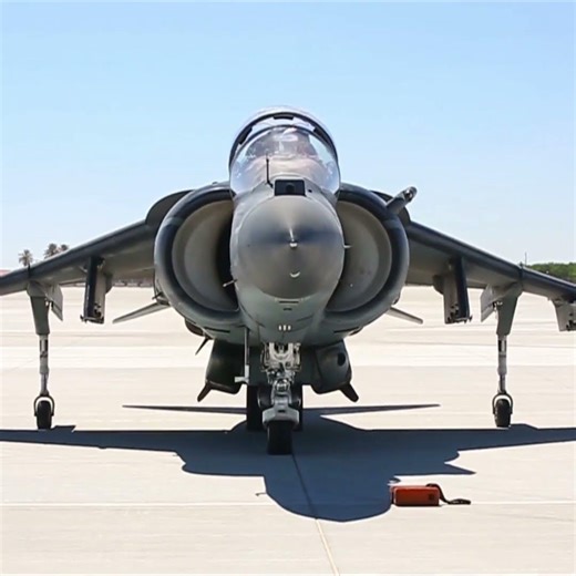 AV-8B Harrier II #military #shorts #aviation