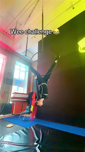 Tyla Boyce's Impressive Aerial Hoop Tricks