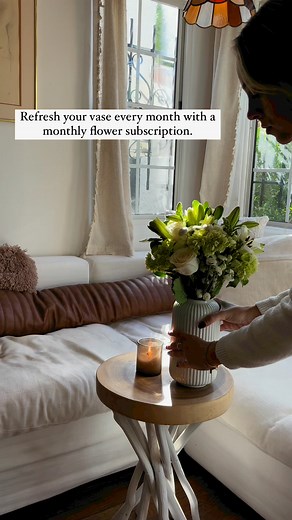 Never miss a vase refresh with a Monthly Flower Subscription from The Bouqs Co. 💐 🌻 Up to 30% off free shipping 🌻 Choose the recipient, date, and flowers for each delivery 🌻 Skip, cancel, or pause at any time | The Bouqs Company