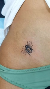 Bumble Bee #blockbusterink #body #sexy #tattooartist #beauty #art #tattooed #tattoos | Billy Lawrence Tattoo