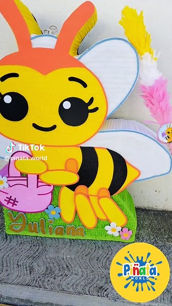 Piñatas Personalizadas 🥳🪅 #manualidades #piñataspersonalizadas #piñatas #plimplim #abejitachiquitita #fiesta #diversion