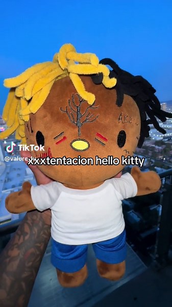 Creando un peluche de xxxtentacion inspirado en Hello Kitty
