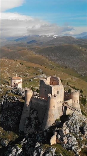 Italy’s Most Epic Mountain Castle | Rocca Calascio 4K