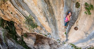 Inside Look at Sasha DiGiulian's Sardinia Climb