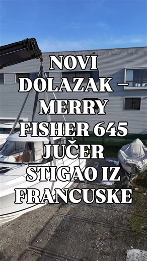 NOVI DOLAZAK – MERRY FISHER 645 JUČER STIGAO IZ FRANCUSKE 🇫🇷➡️🇭🇷 S ponosom objavljujemo da smo jučer dovezli ovaj brod iz Francuske i da je odmah dostupan za razgledavanje u našem prodajnom prostoru. Brod ide na dodatno uređivanje, ali se već sada može pogledati uživo. JEANNEAU MERRY FISHER 645 – 2012. 🔧 Motor • YAMAHA 115 KS (2012.) • 430 radnih sati • Redovno servisiran svake godine • Mehanička komanda • Hidraulično upravljanje ⚓ Oprema ✔ GPS/Sonda Garmin 521s ✔ Brisač vjetrobrana ✔ Tuš u