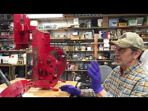 378.How can I disassemble the drive train in my 33” Snapper rear engine rider￼.