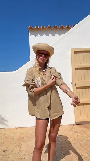 Popi Damiani | Desde Formentera *New Drop @vdamianistore Embroidered Shirt & @reneeuruguay R11 Fusión perfecta entre Active y Street* Para que siempre... | Instagram