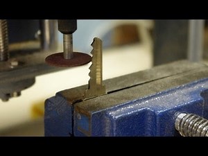 CNC + Dremel cuts Schlage key
