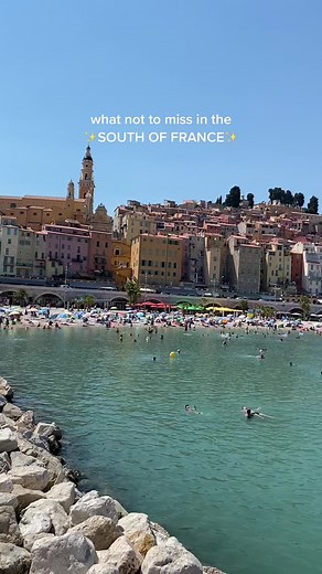 Mia in France na TikTok