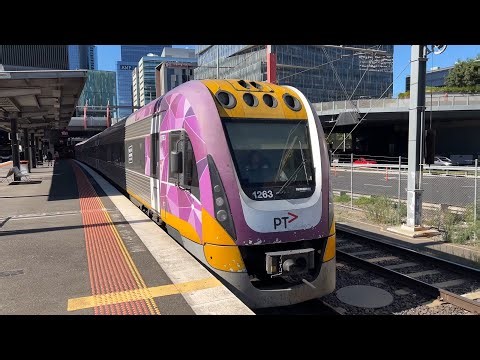 V/Line VL63 & VL00 Departing Southern Cross Station to South Dynon Locomotive Depot - HORN SHOW
