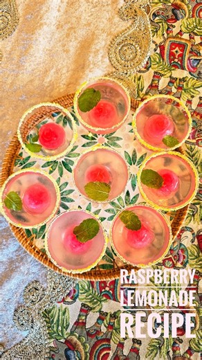 Sidrah Hammad | Let's make a fizzy Raspberry Lemonade 🤩 Recipe for ice cubes: Make raspberry cordial according to instructions and pour in ice moulds. Let... | Instagram